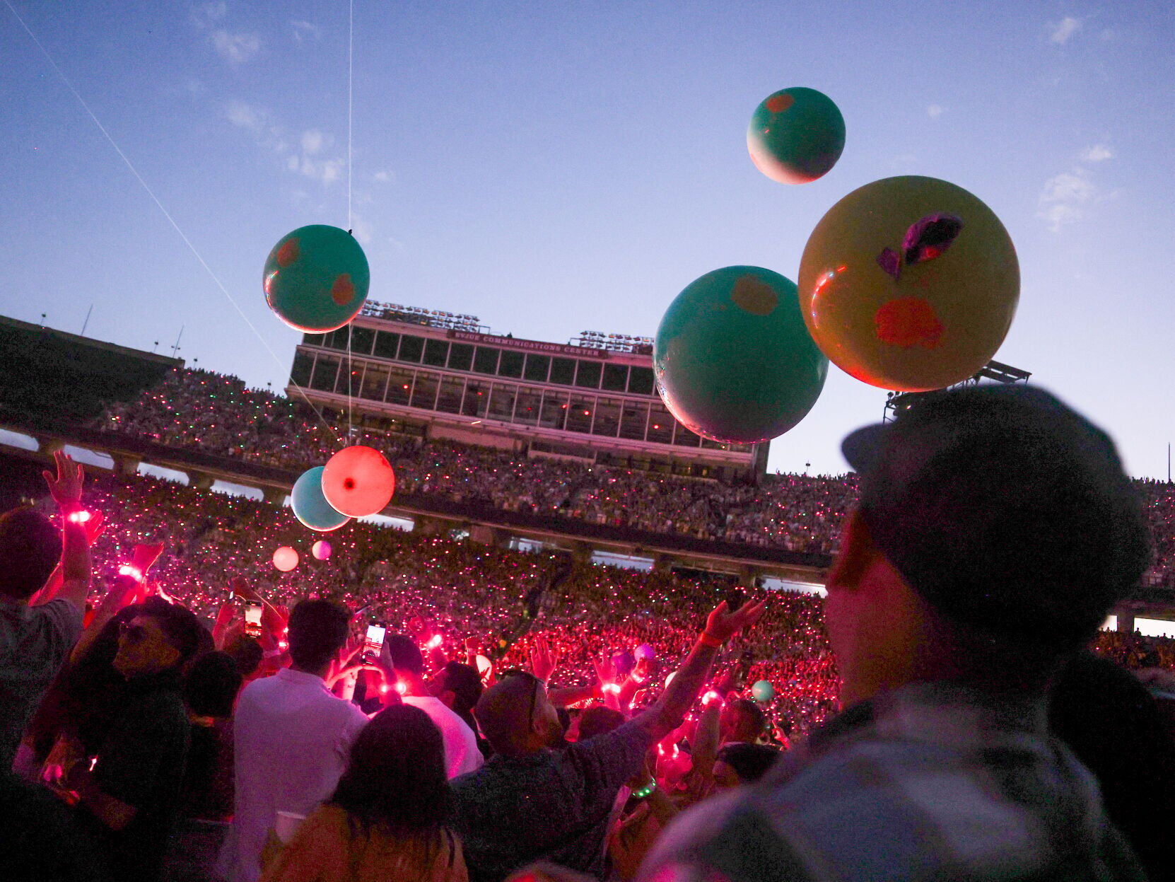 071925-coldplay-0004.JPG
